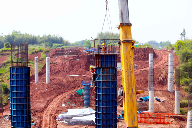 梁平至开江高速公路建设加快推进